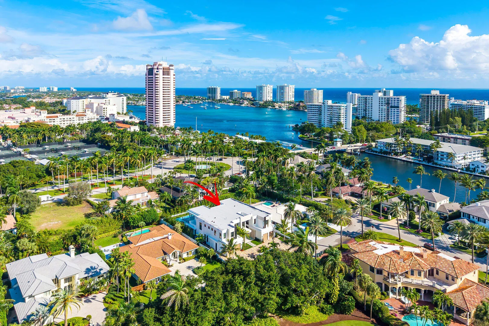 481_Thatch_Palm_Drive_Aerial_08
