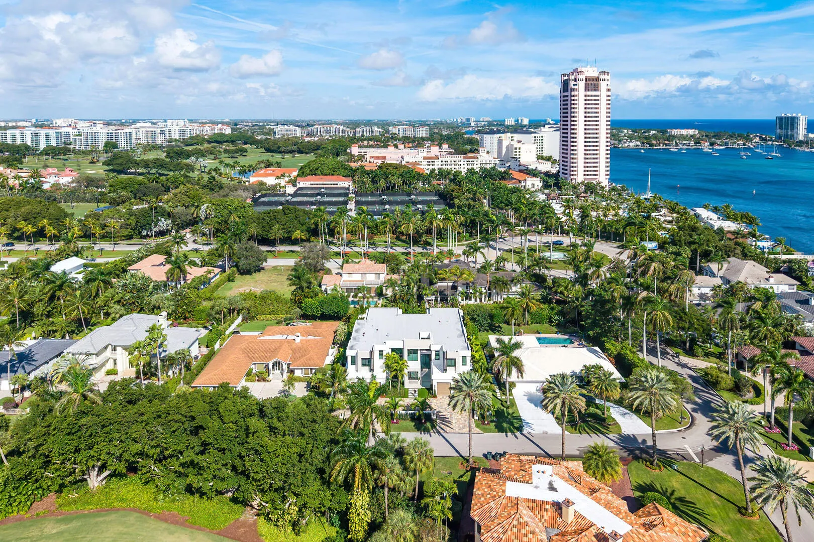 481_Thatch_Palm_Drive_Aerial_09
