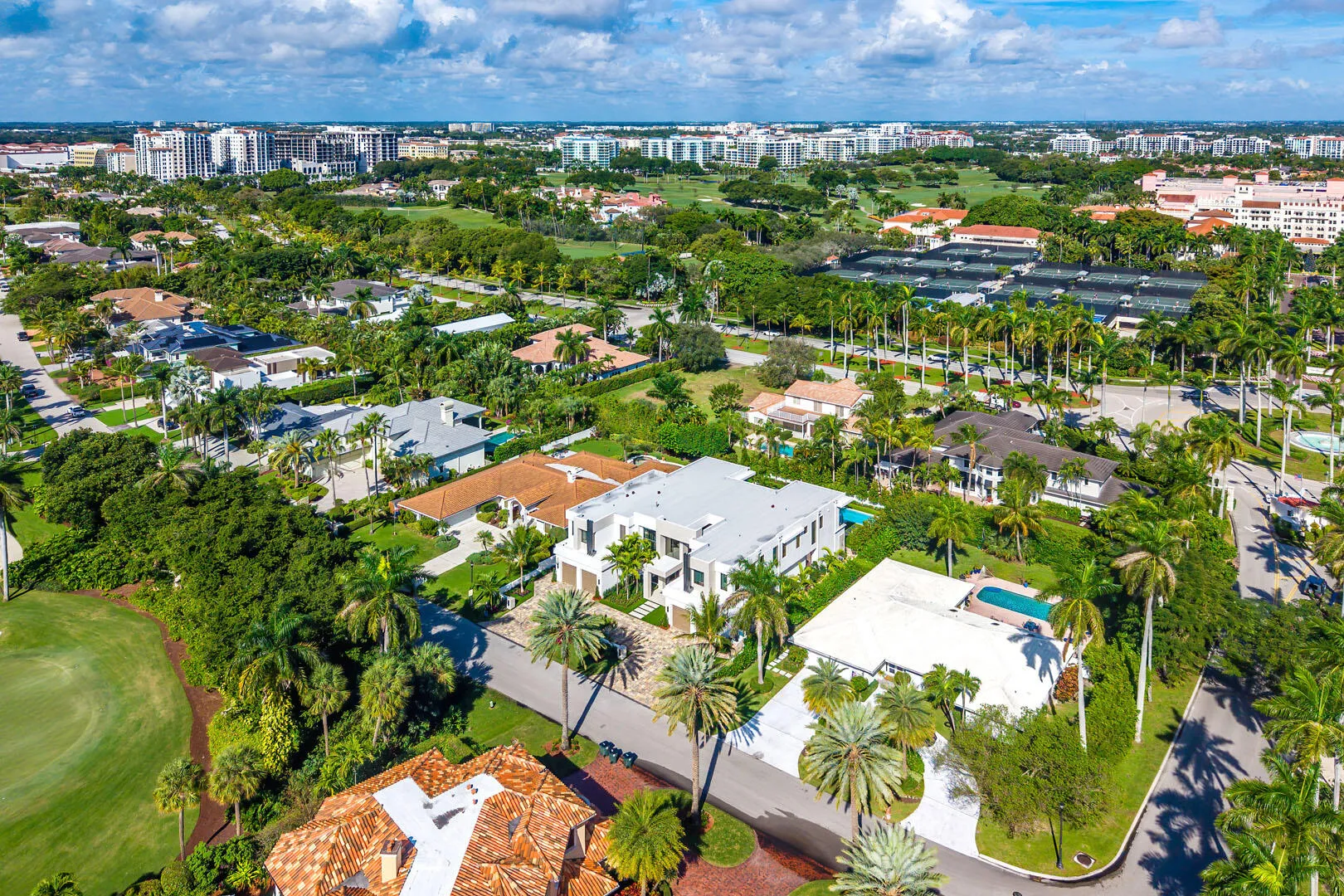 481_Thatch_Palm_Drive_Aerial_05