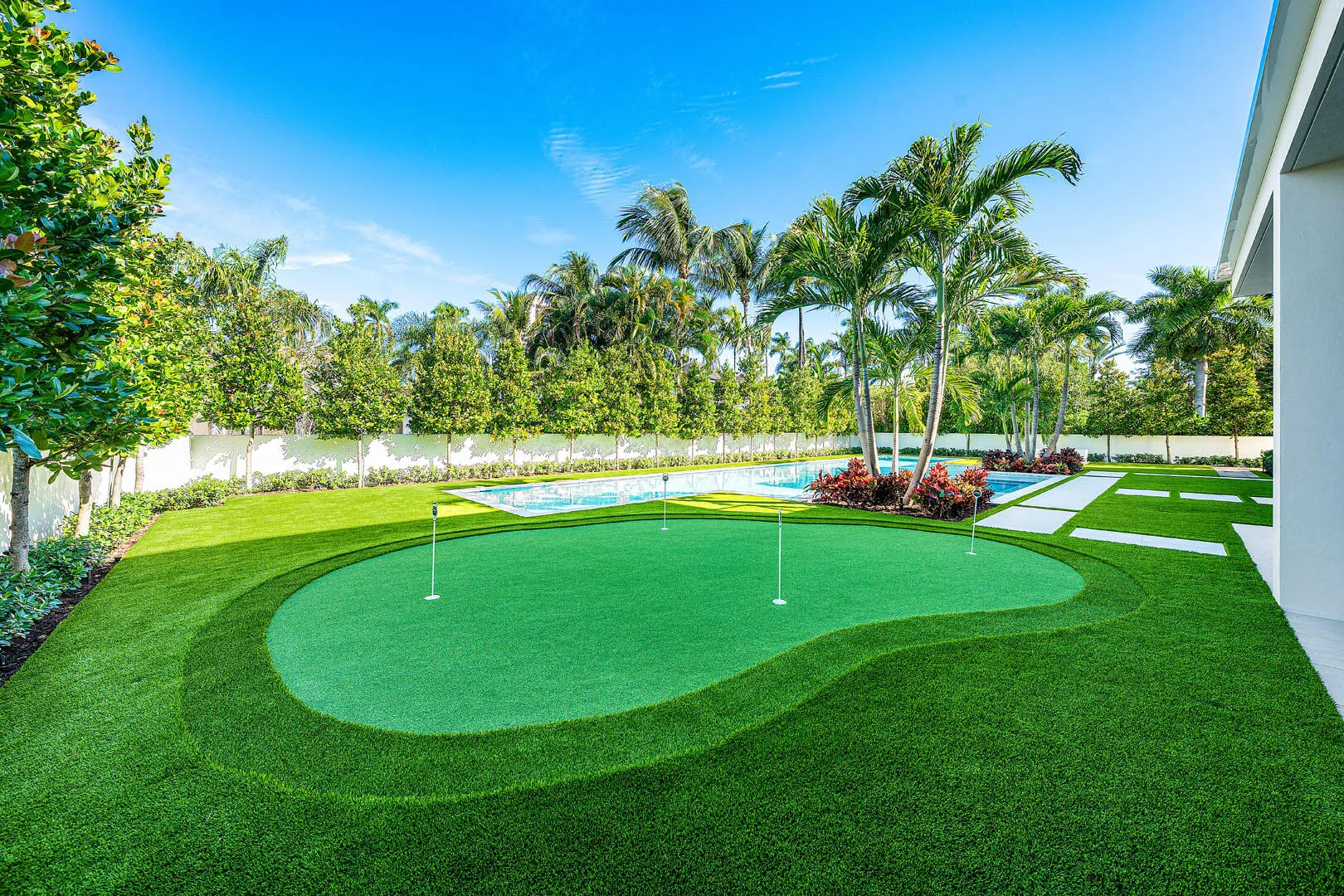 481_Thatch_Palm_Drive_37
