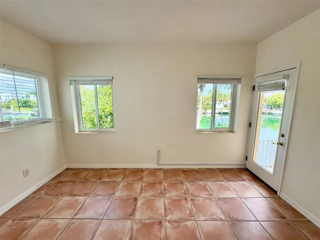 Tons of windows directly on the waterfront