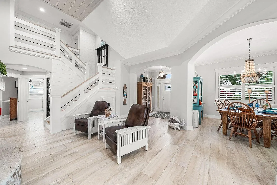 Open Living Area