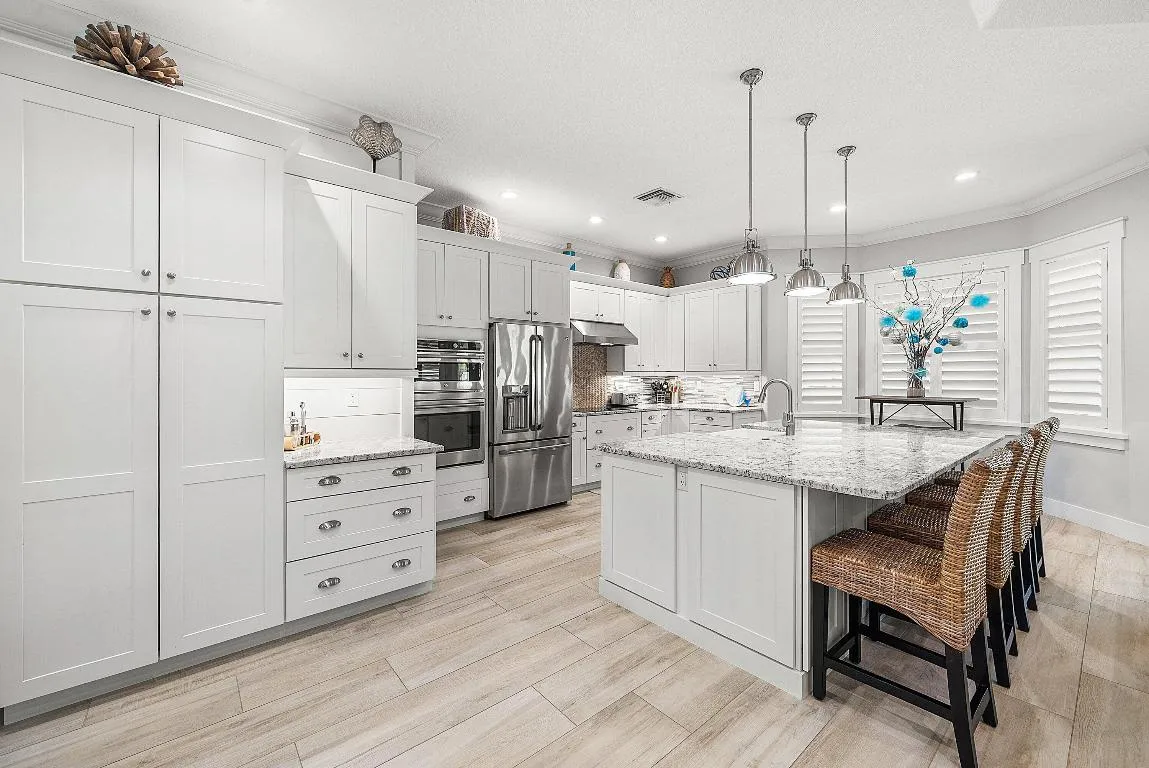 Spacious Open Kitchen