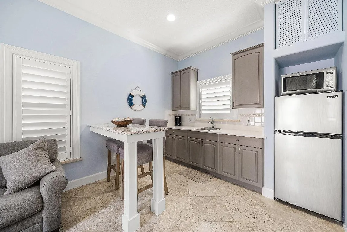 1-Bedroom Guest House