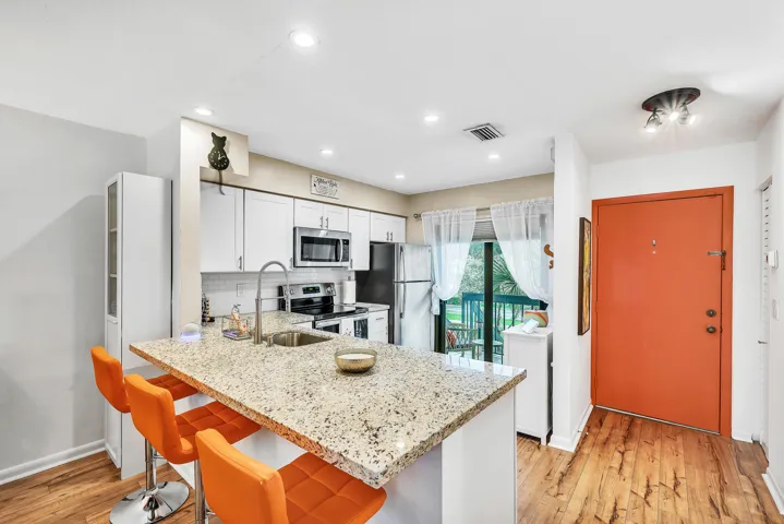 5 Kitchen (0)