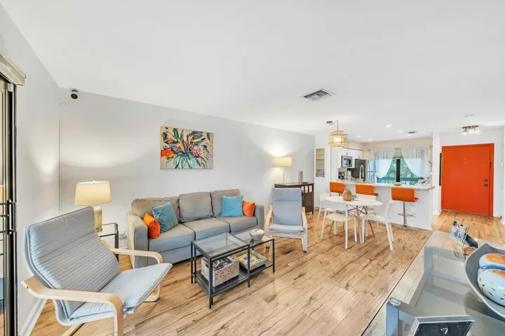16 Living Area