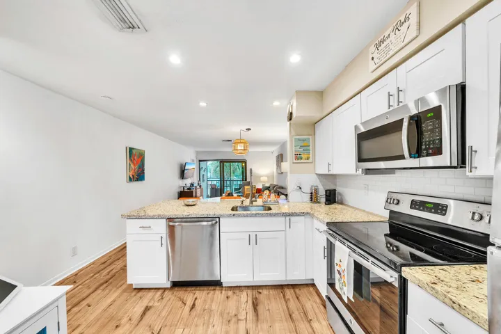 5 Kitchen (2)