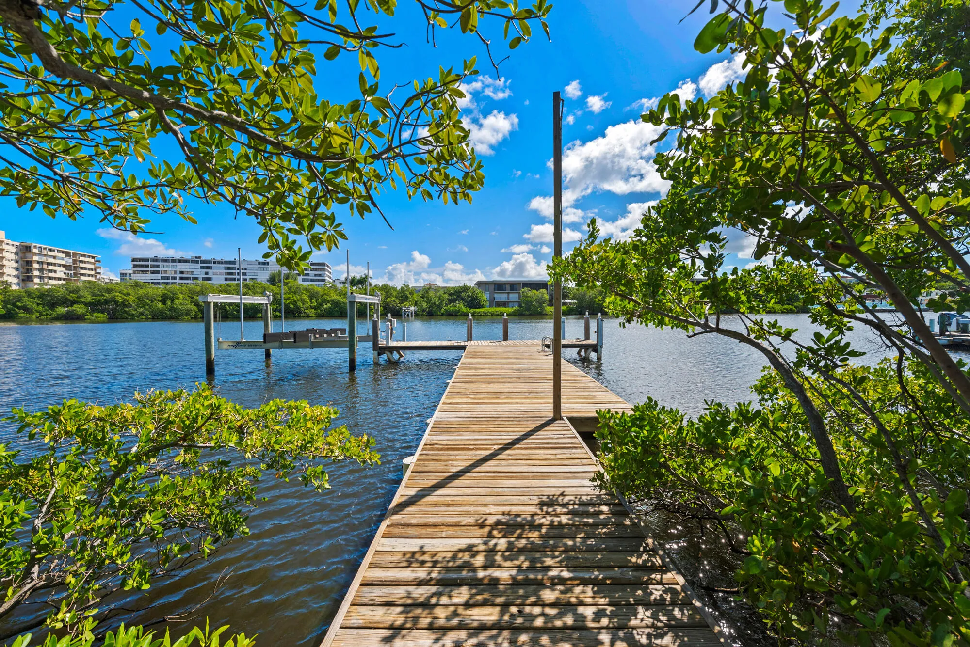 Dock