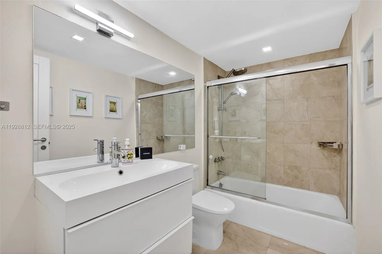 Property photo 270