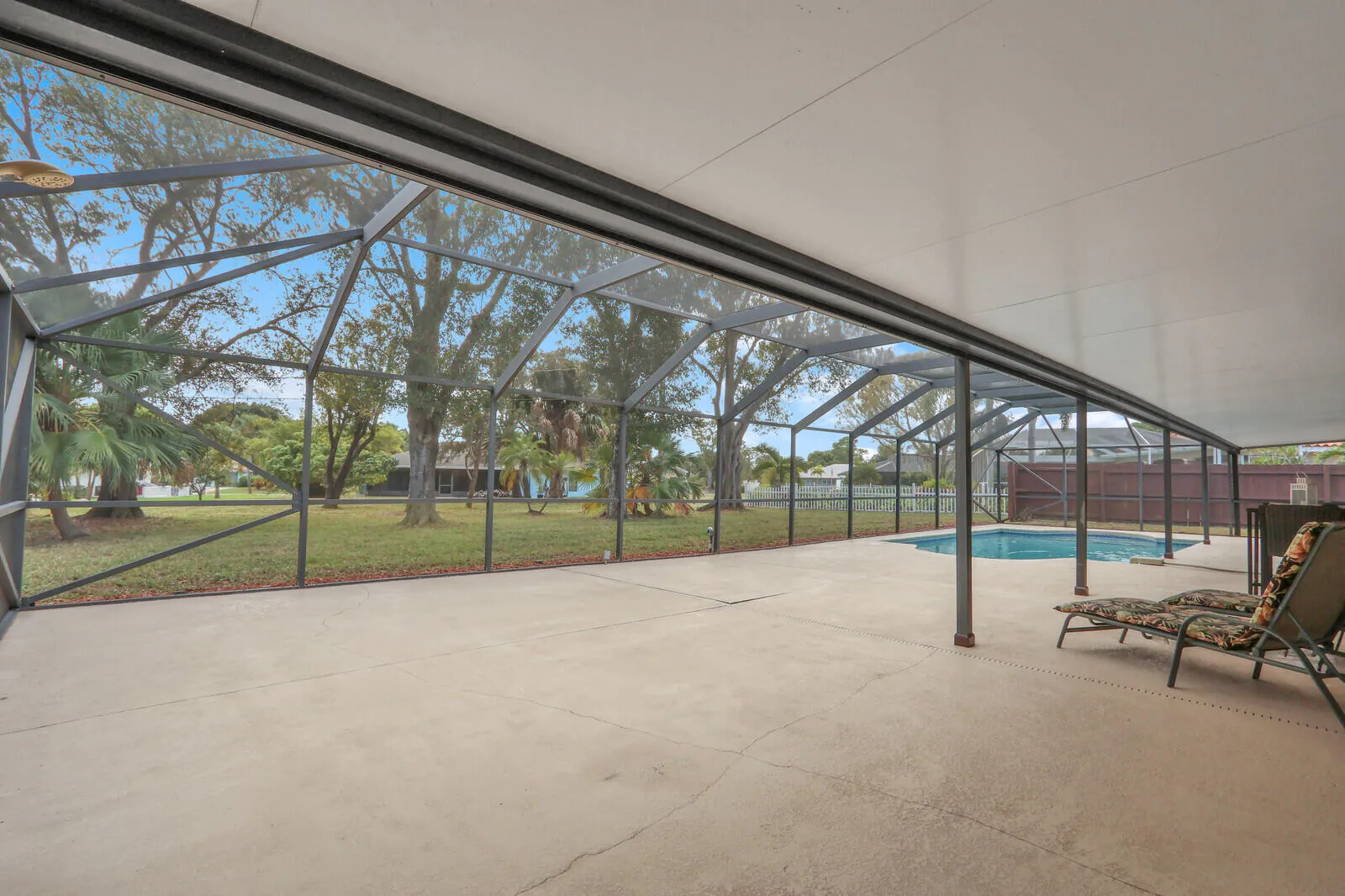 Property photo 43
