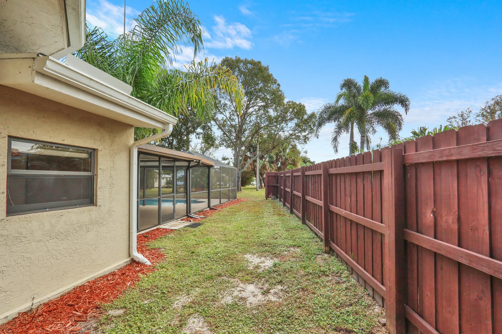 Property photo 44