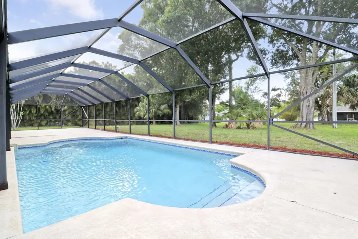 Huge Pool/Patio Area