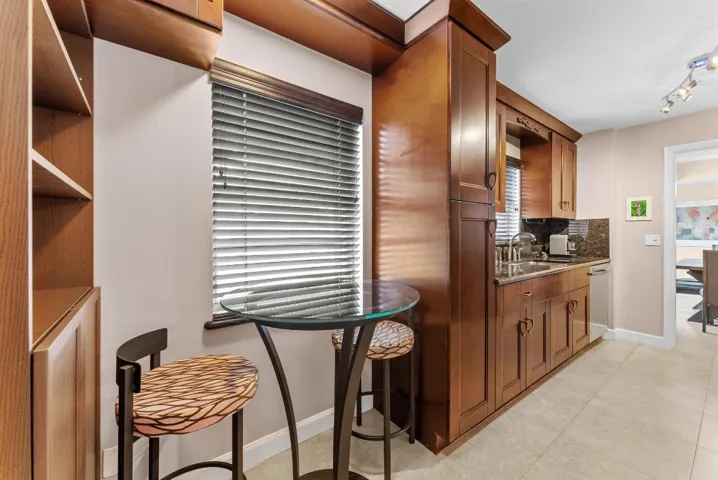 Kitchen 3