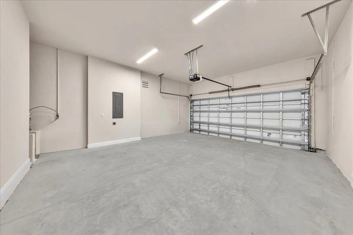 Property photo 57