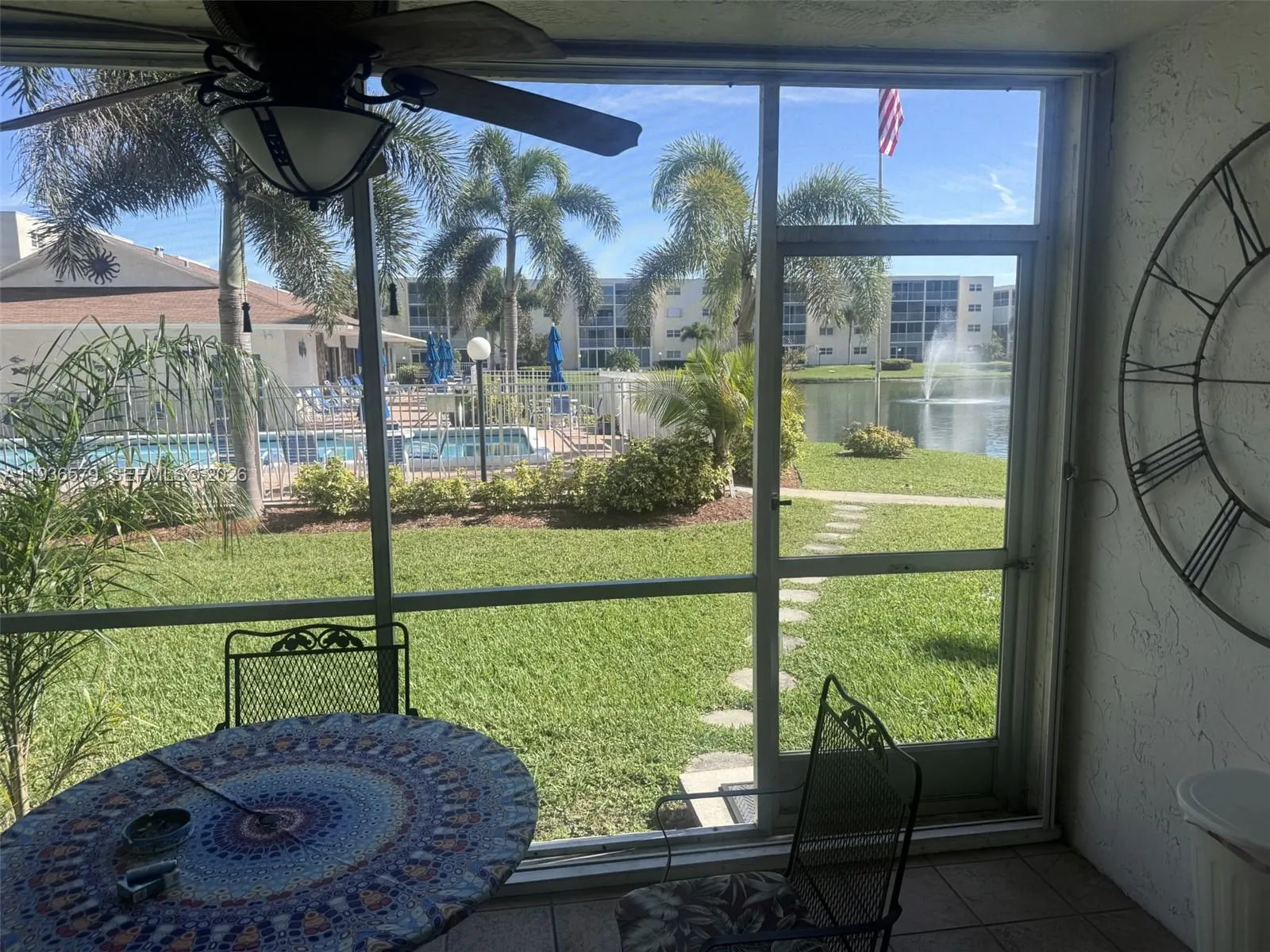 door leading to Pool