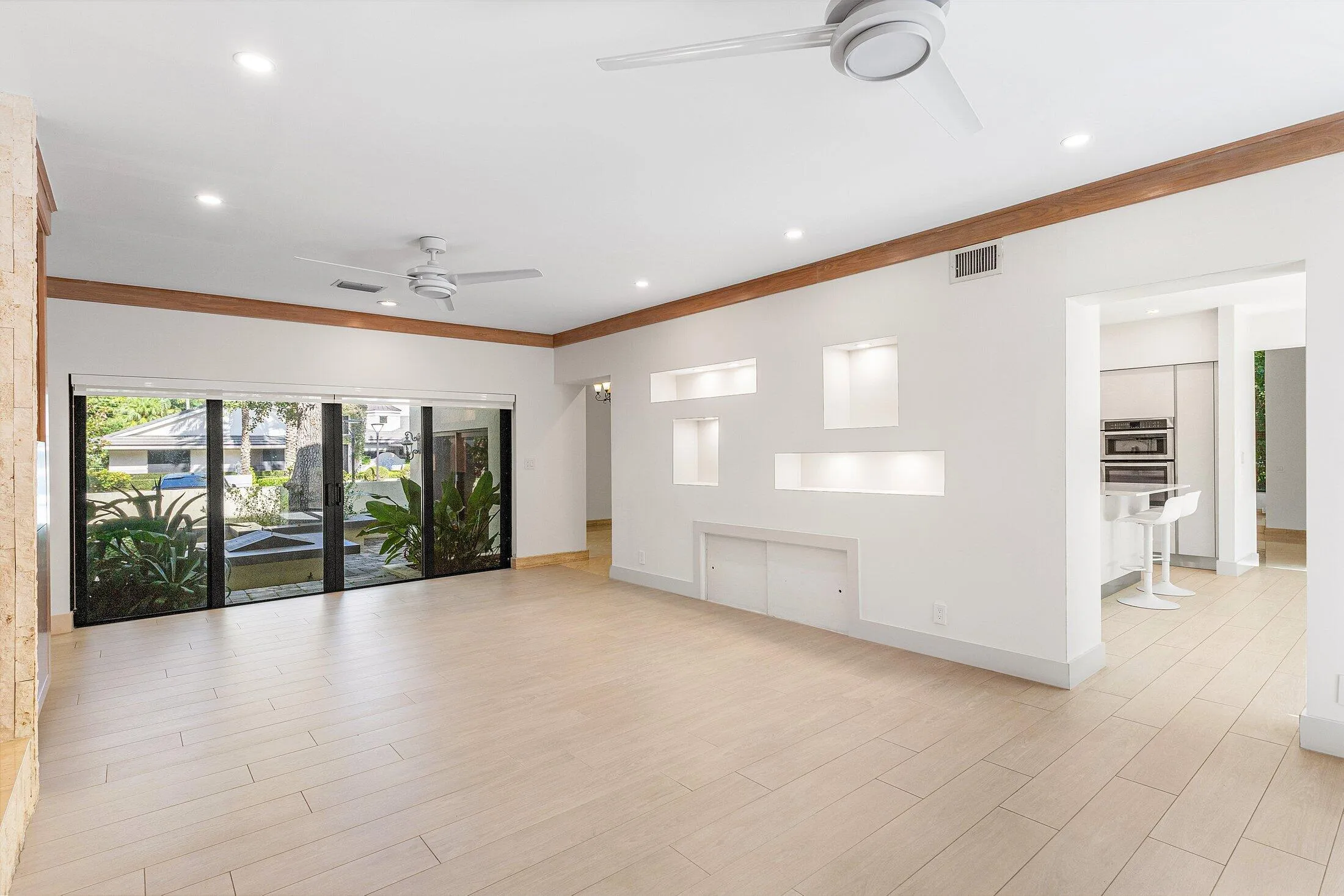 025-4140SanctuaryLane-BocaRaton-33431-SM