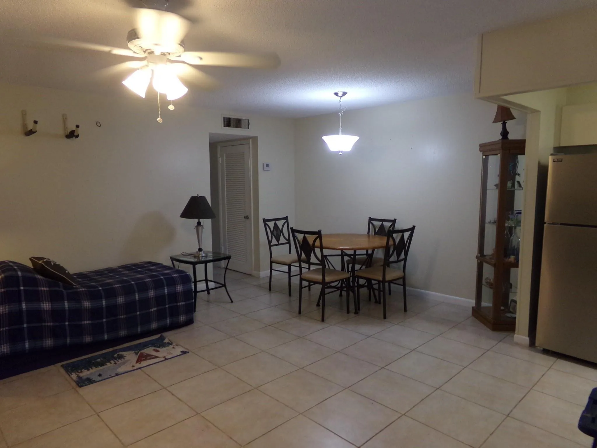 dining area and livingroom