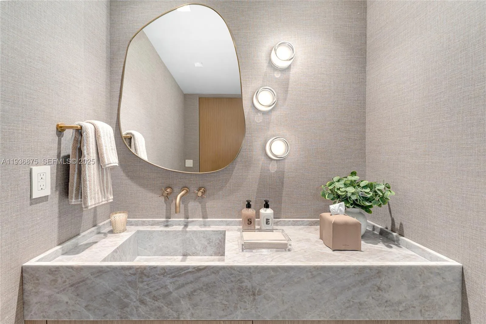 Property photo 46
