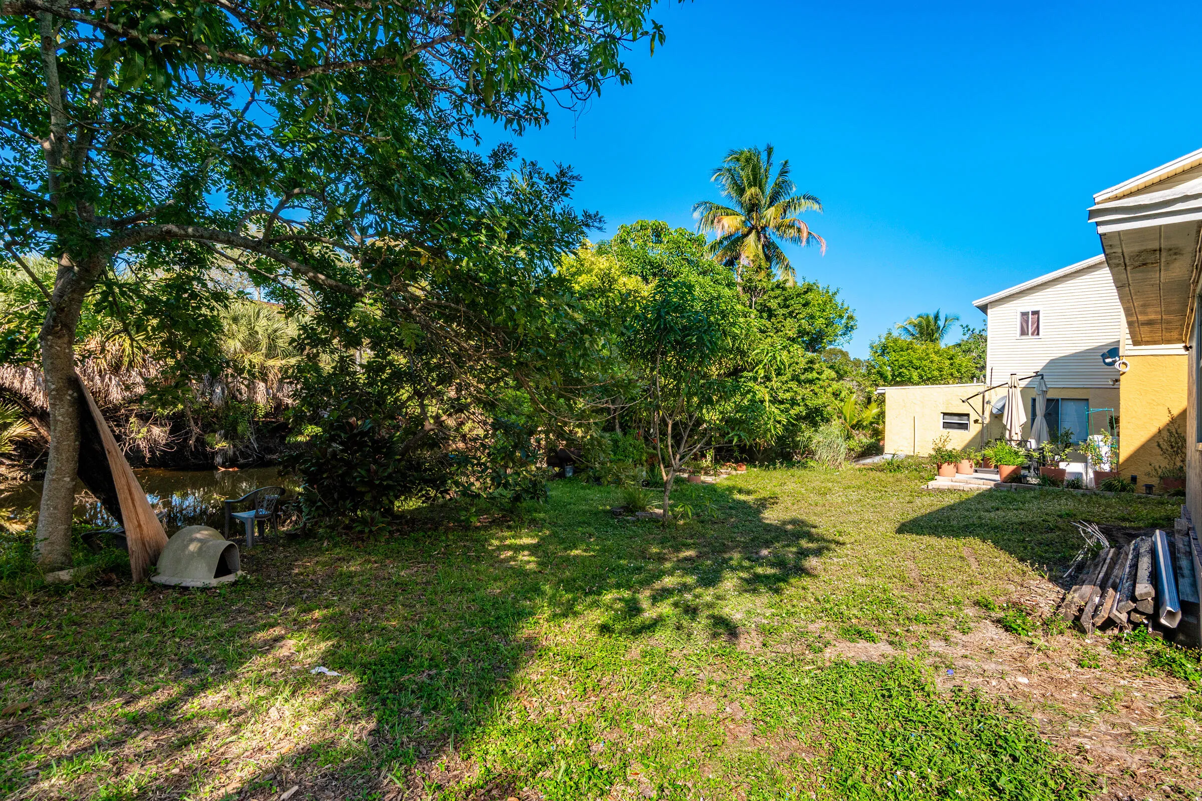 Lauderhill, FL Home – Exterior