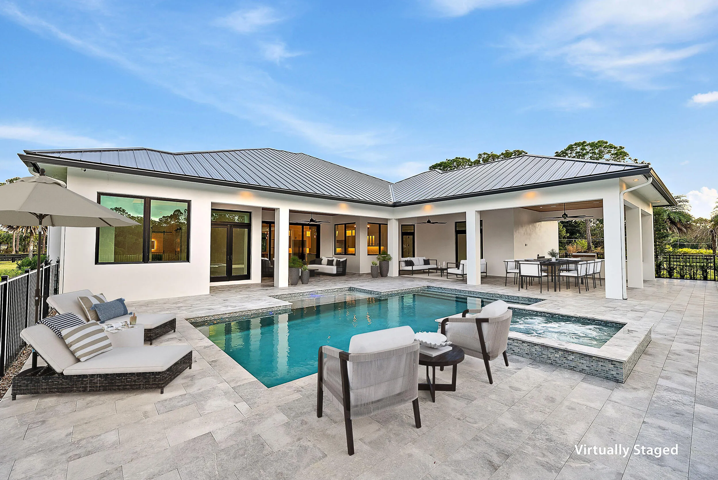 Large Open Patio with Summer Kitchen