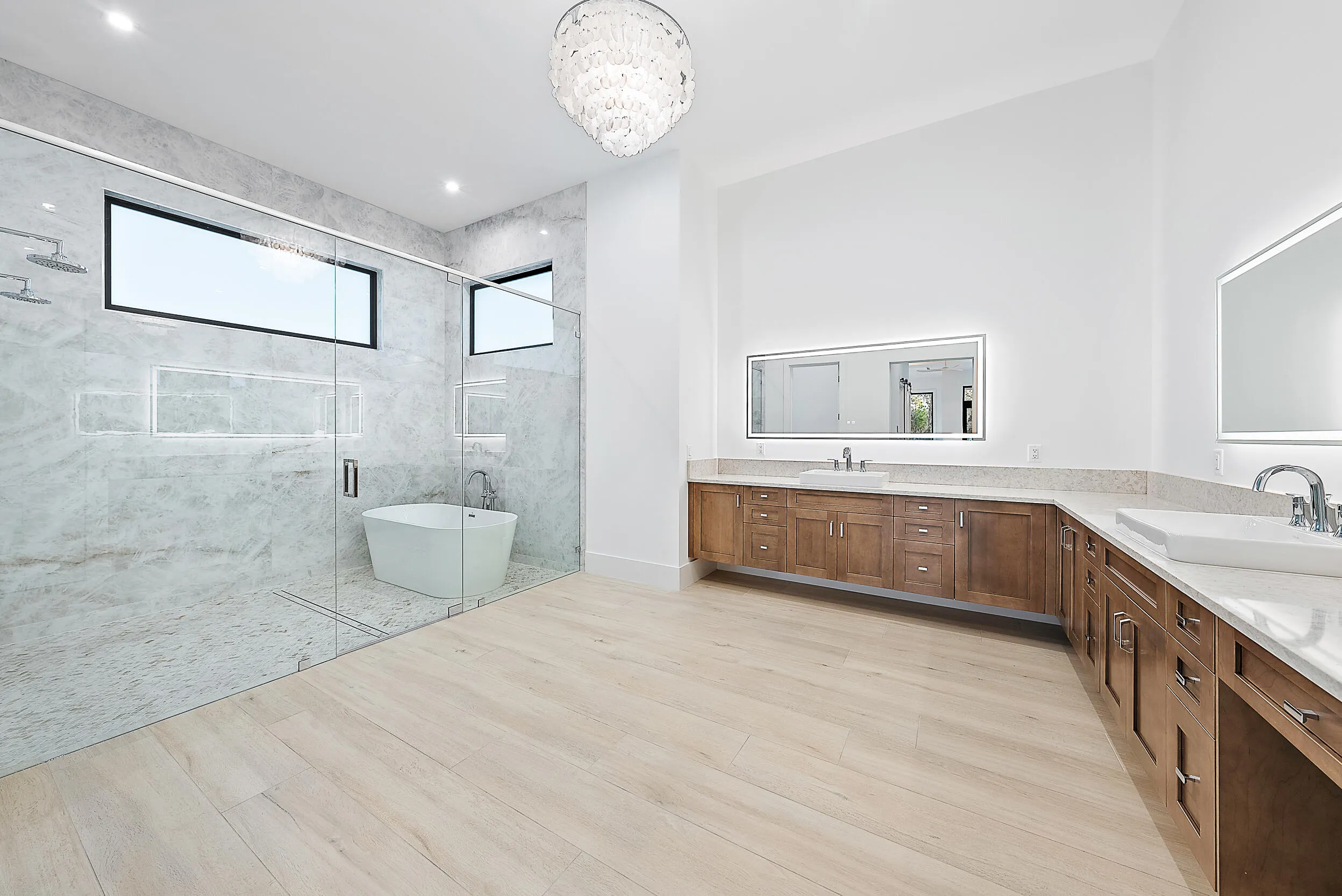 Master Spa-Like Bathroom