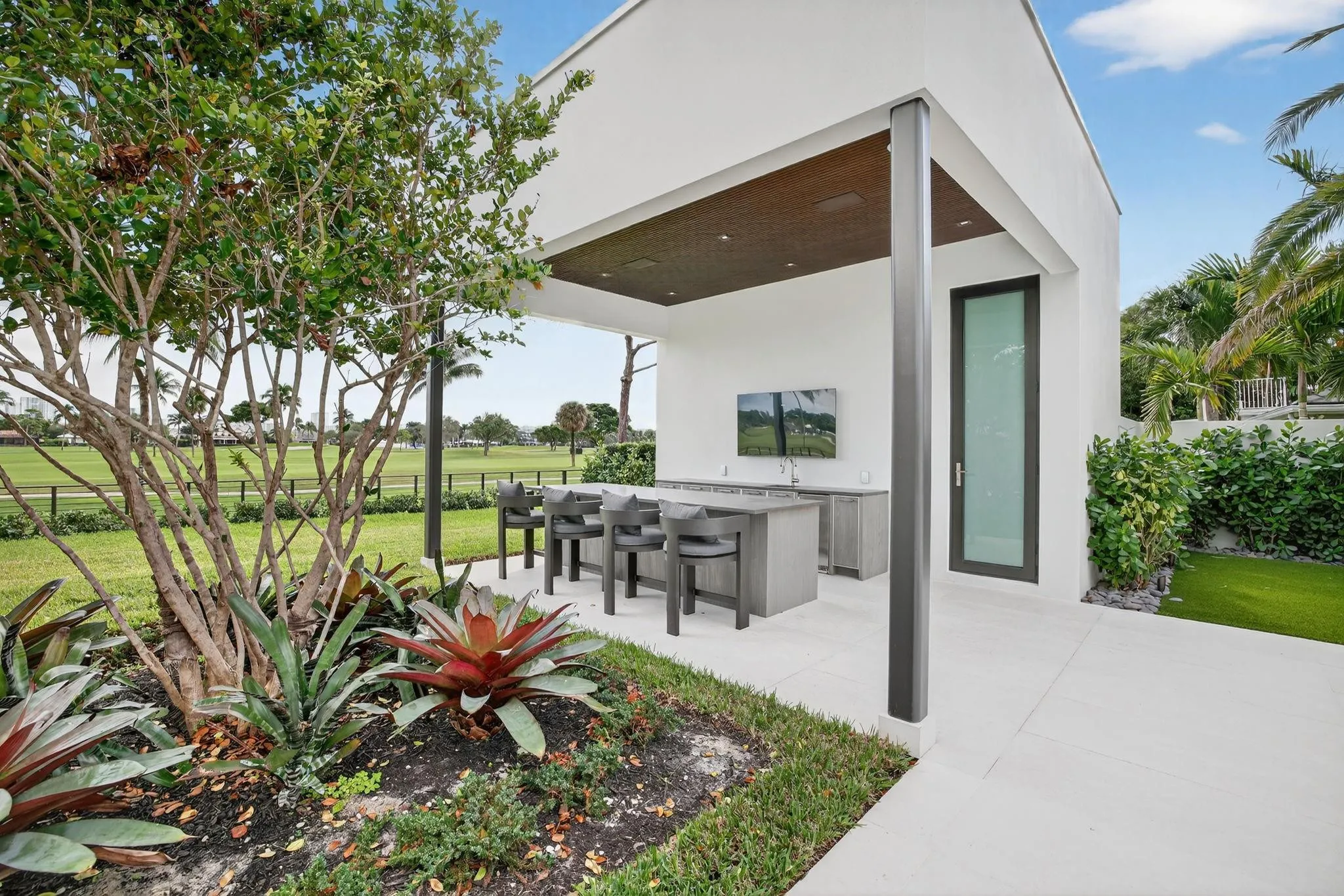 Property photo 63