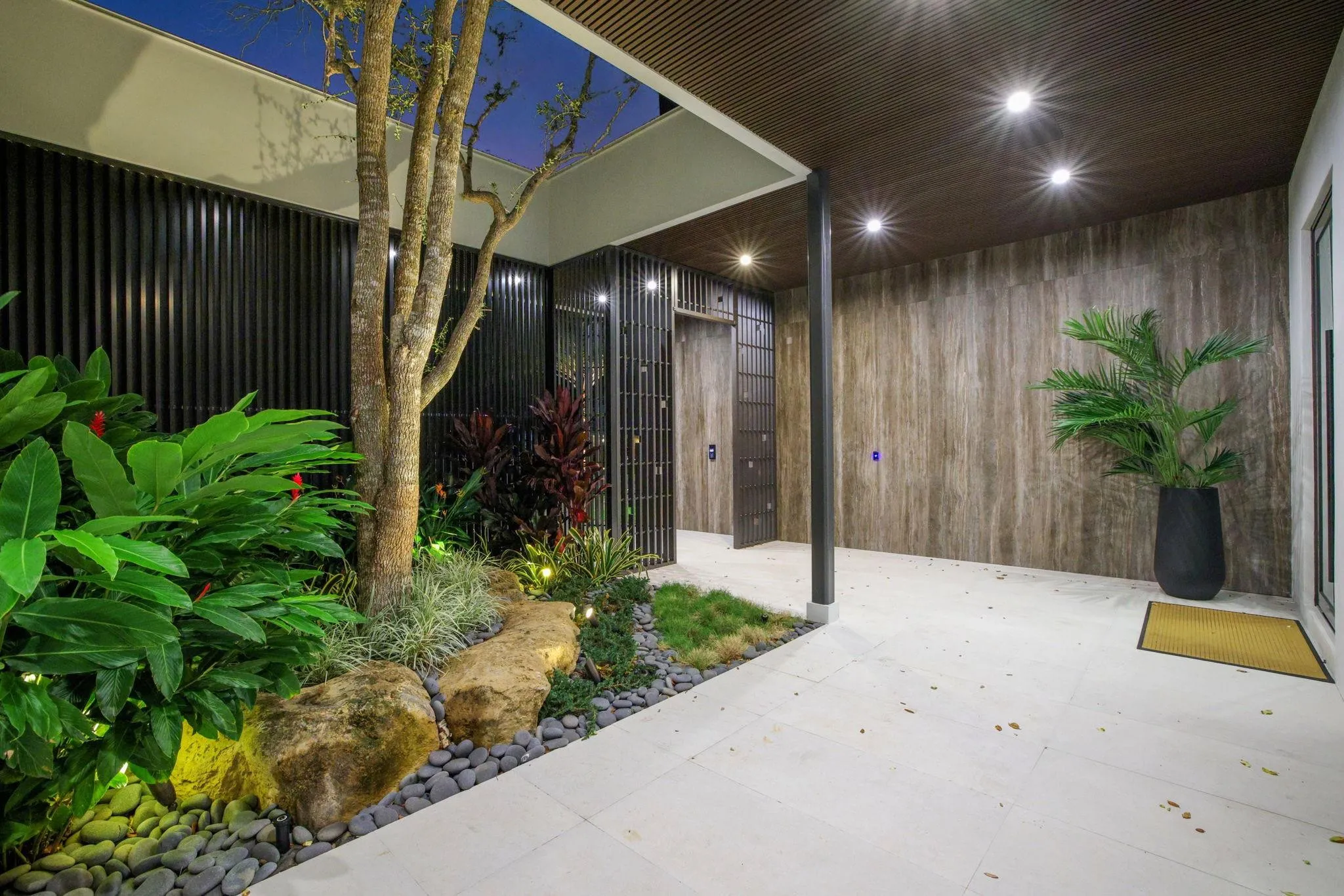 Property photo 89