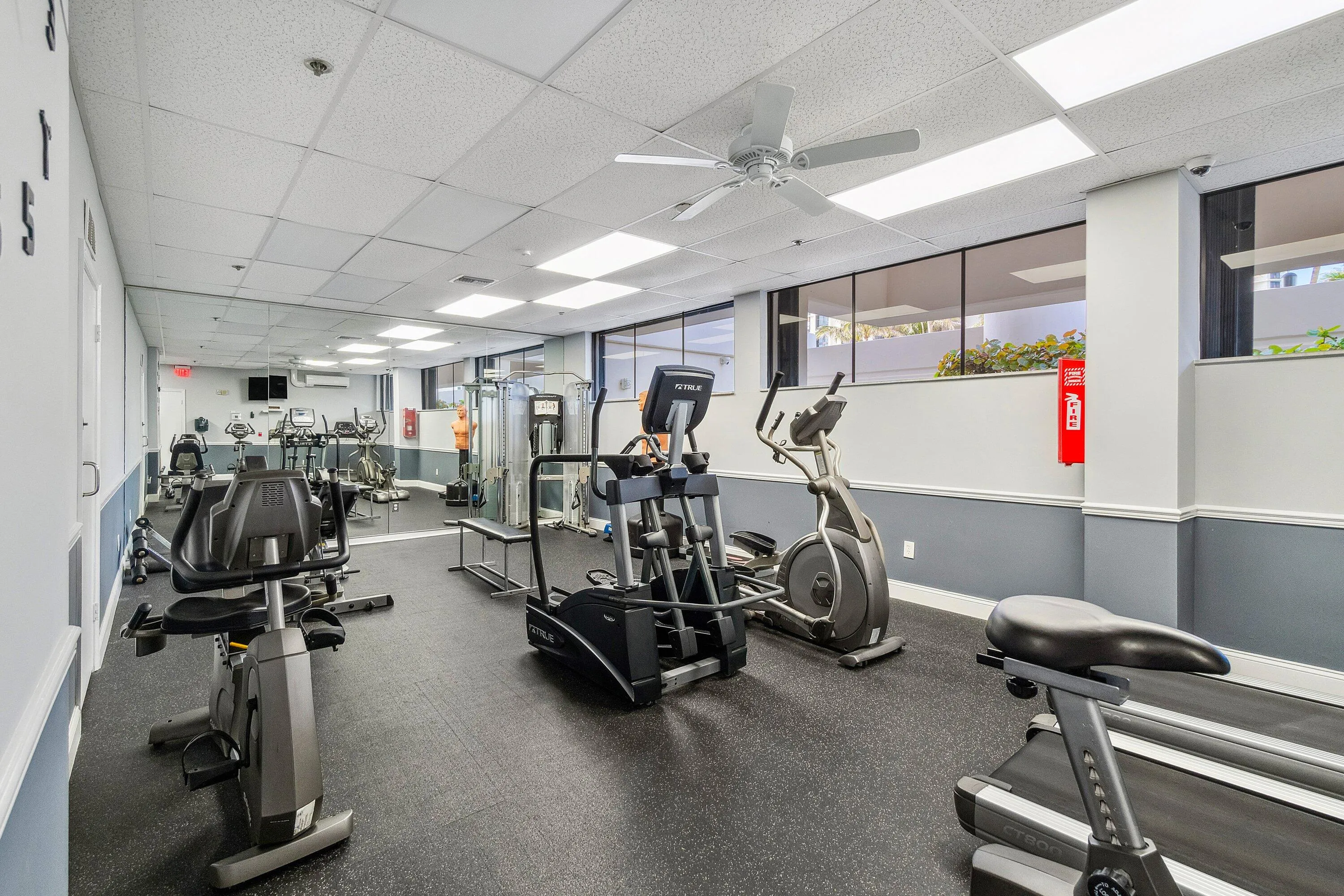 056-5380NorthOceanDrive-RivieraBeach-FL-