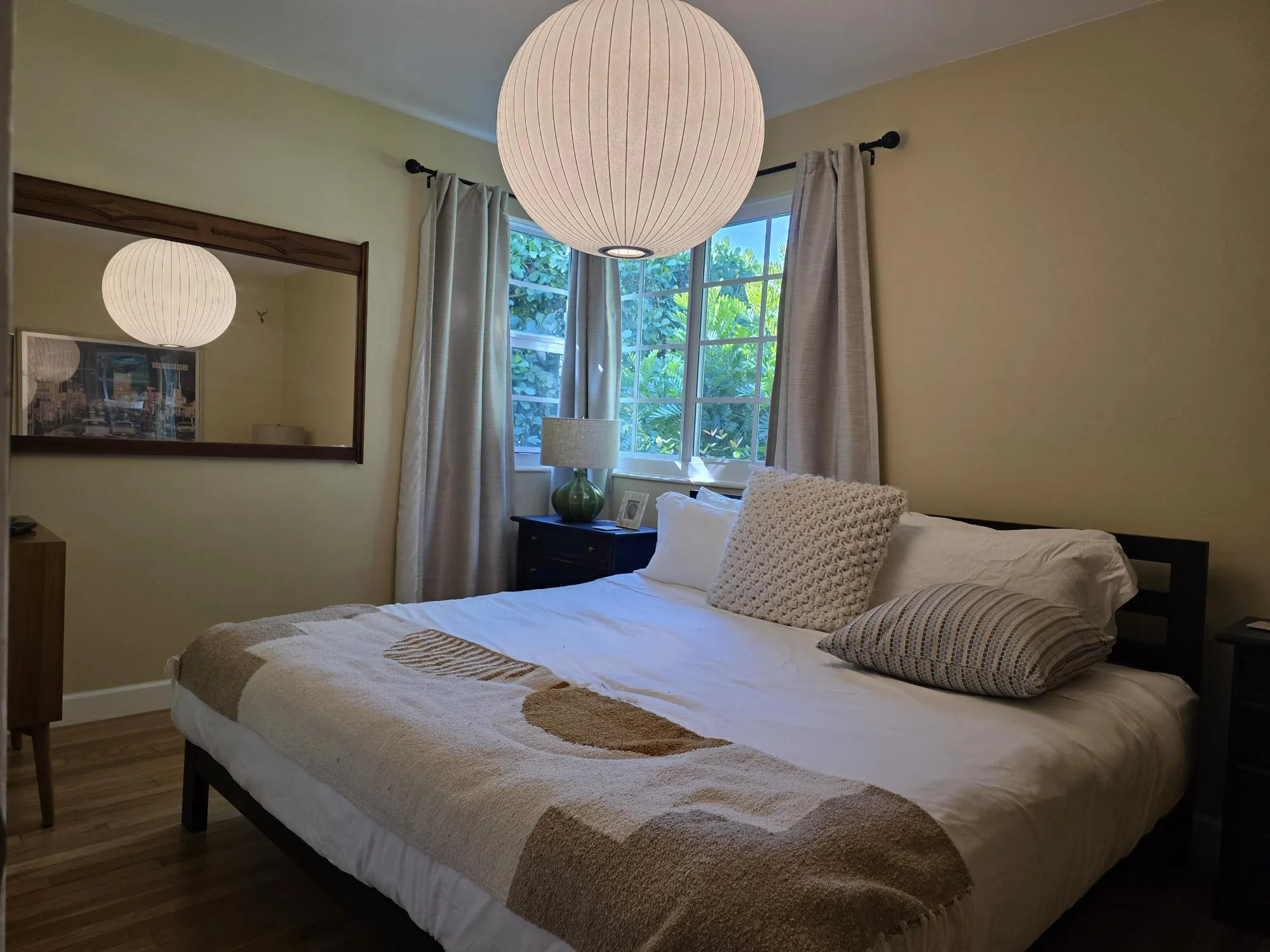 bed 1