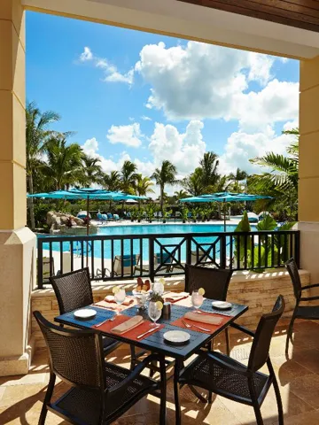 Amici Patio