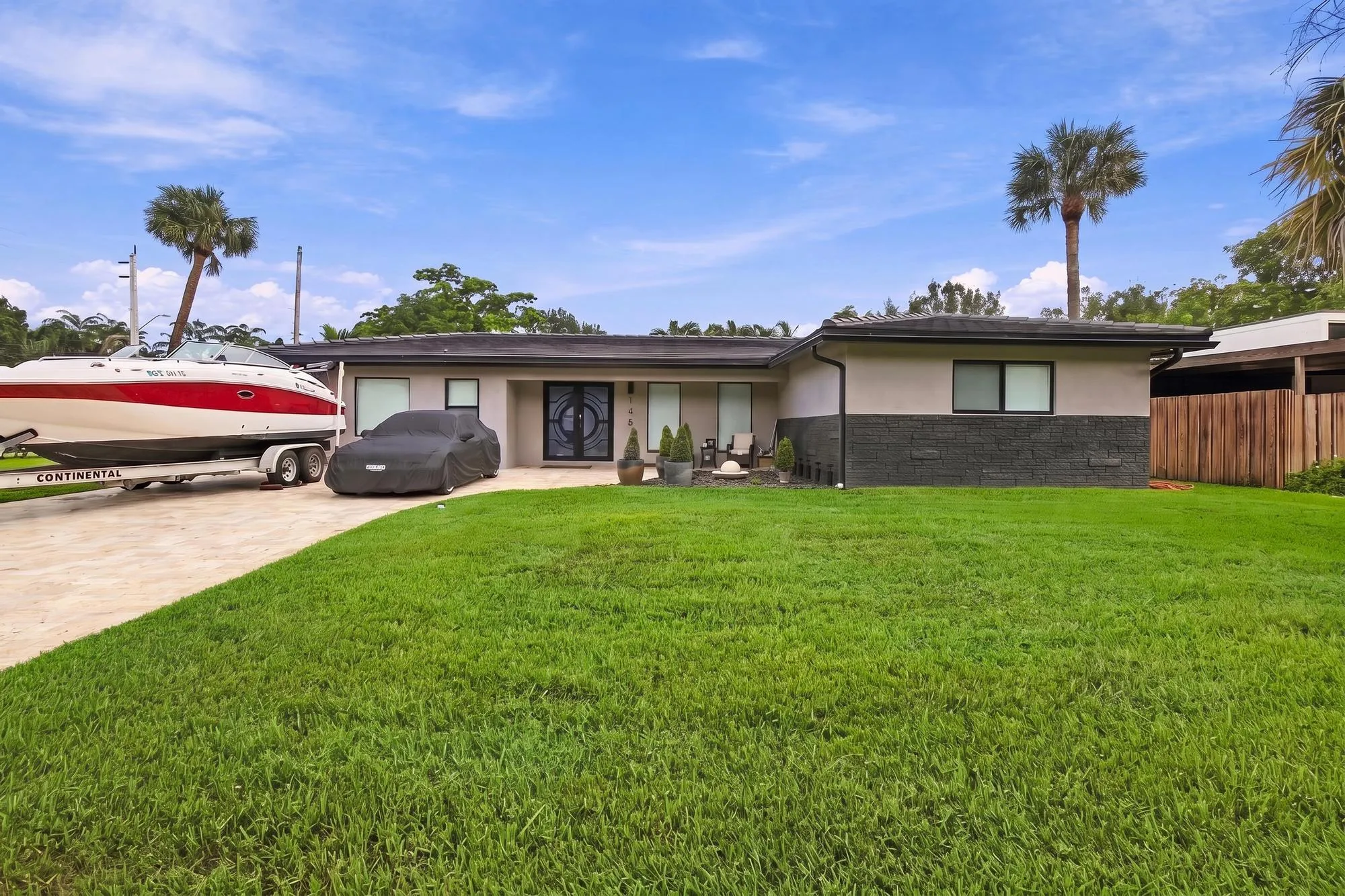 1451 SW 13th Ct, Fort Lauderdale, FL 333