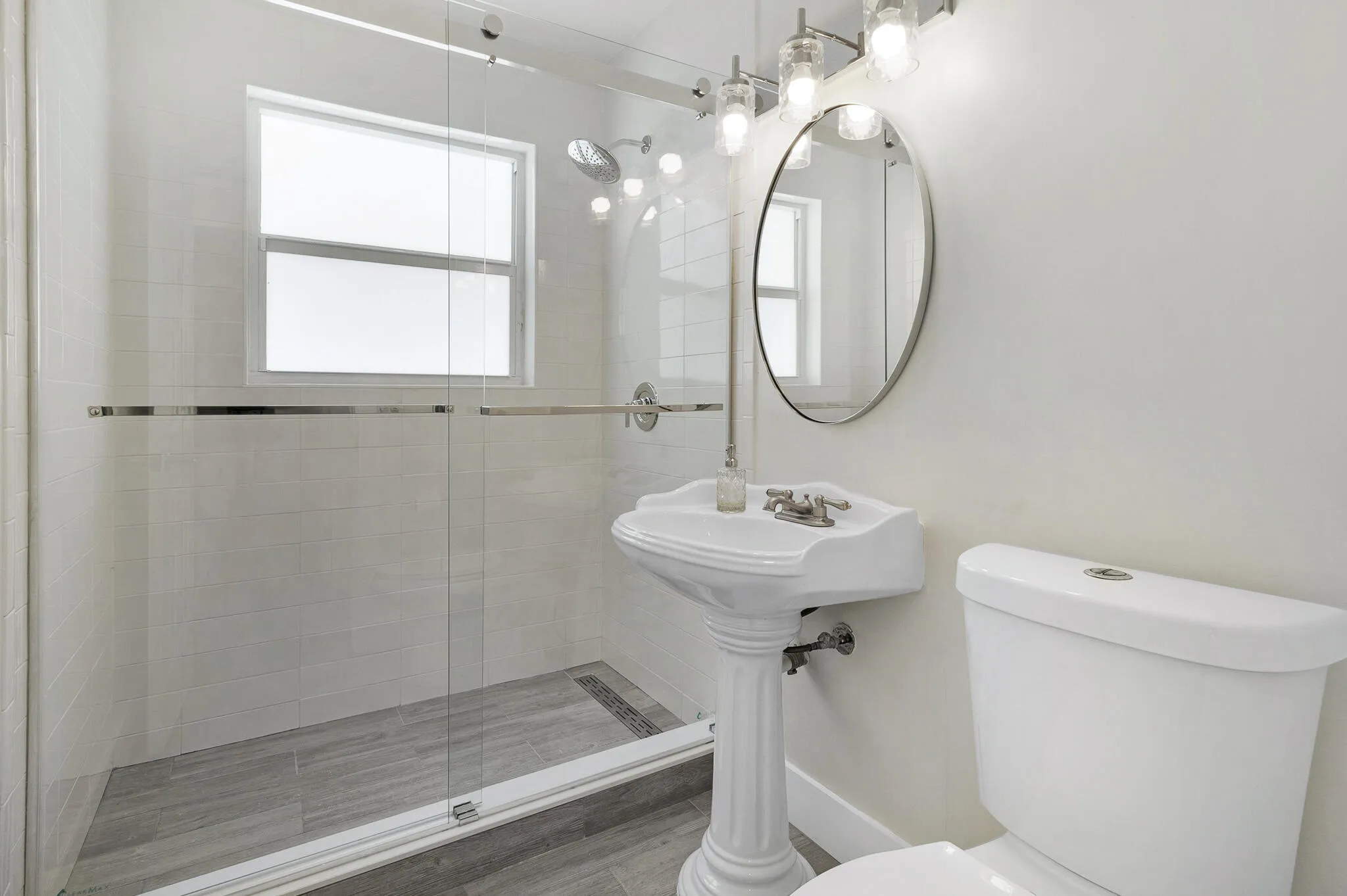Bathroom 2
