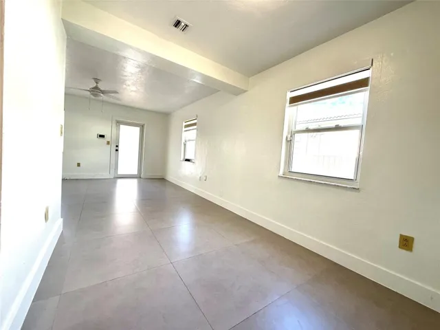 Dining & living room