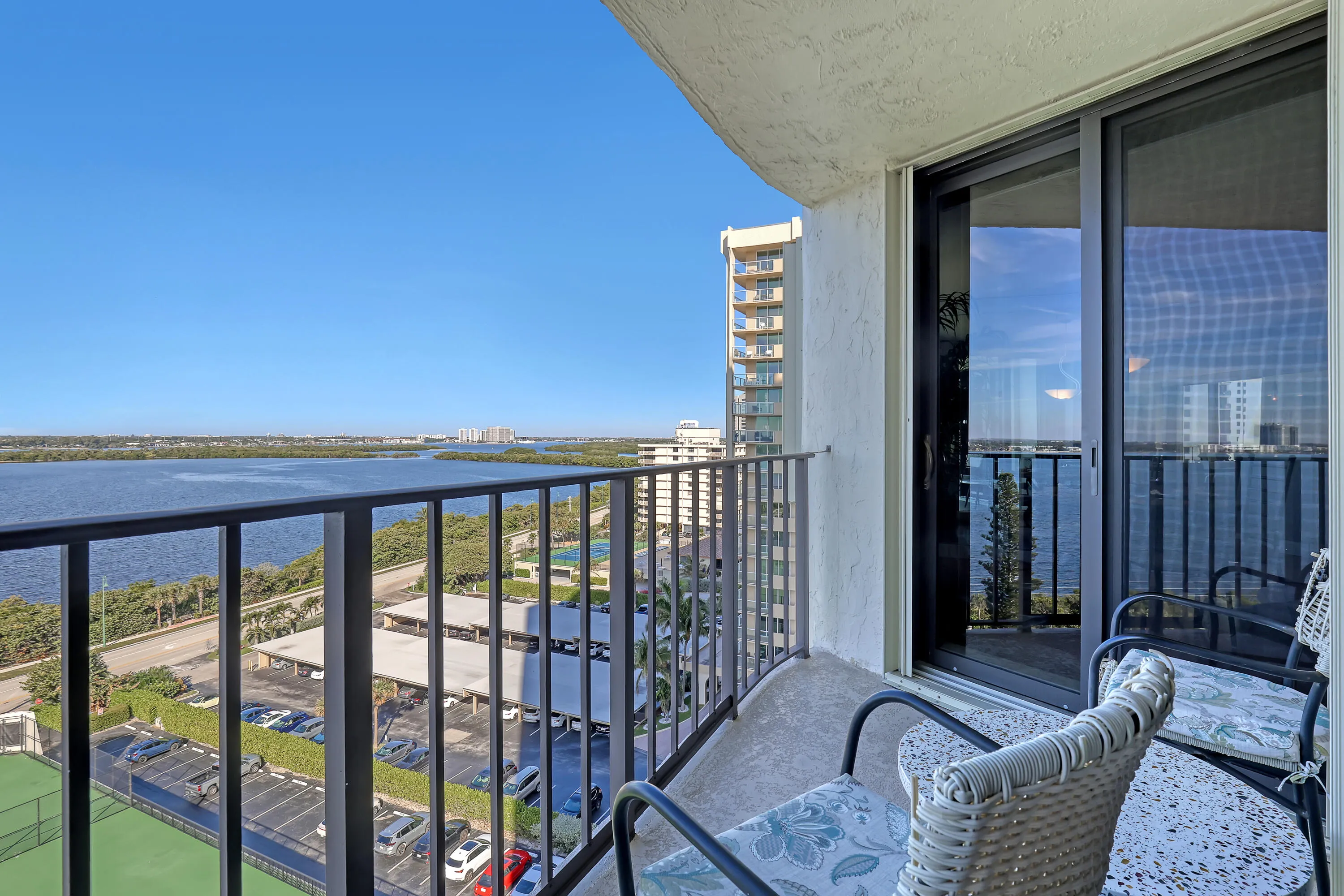 Balcony 2