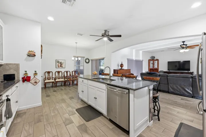 Center Island Kitchen