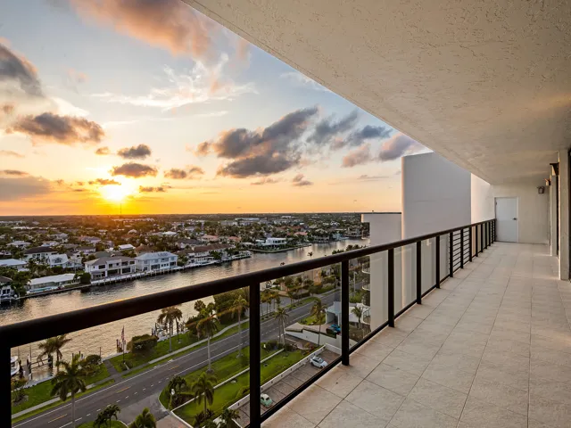 Evening views from the entire western facing balcony