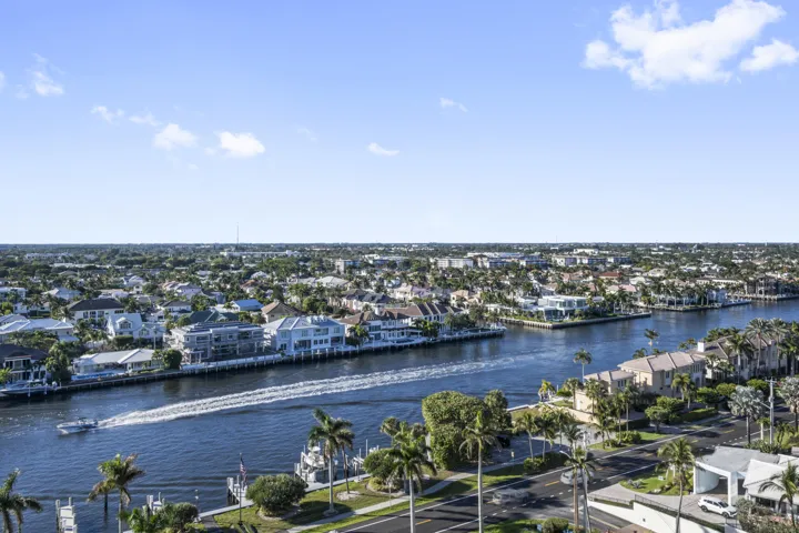 Direct Intracoastal and city views
