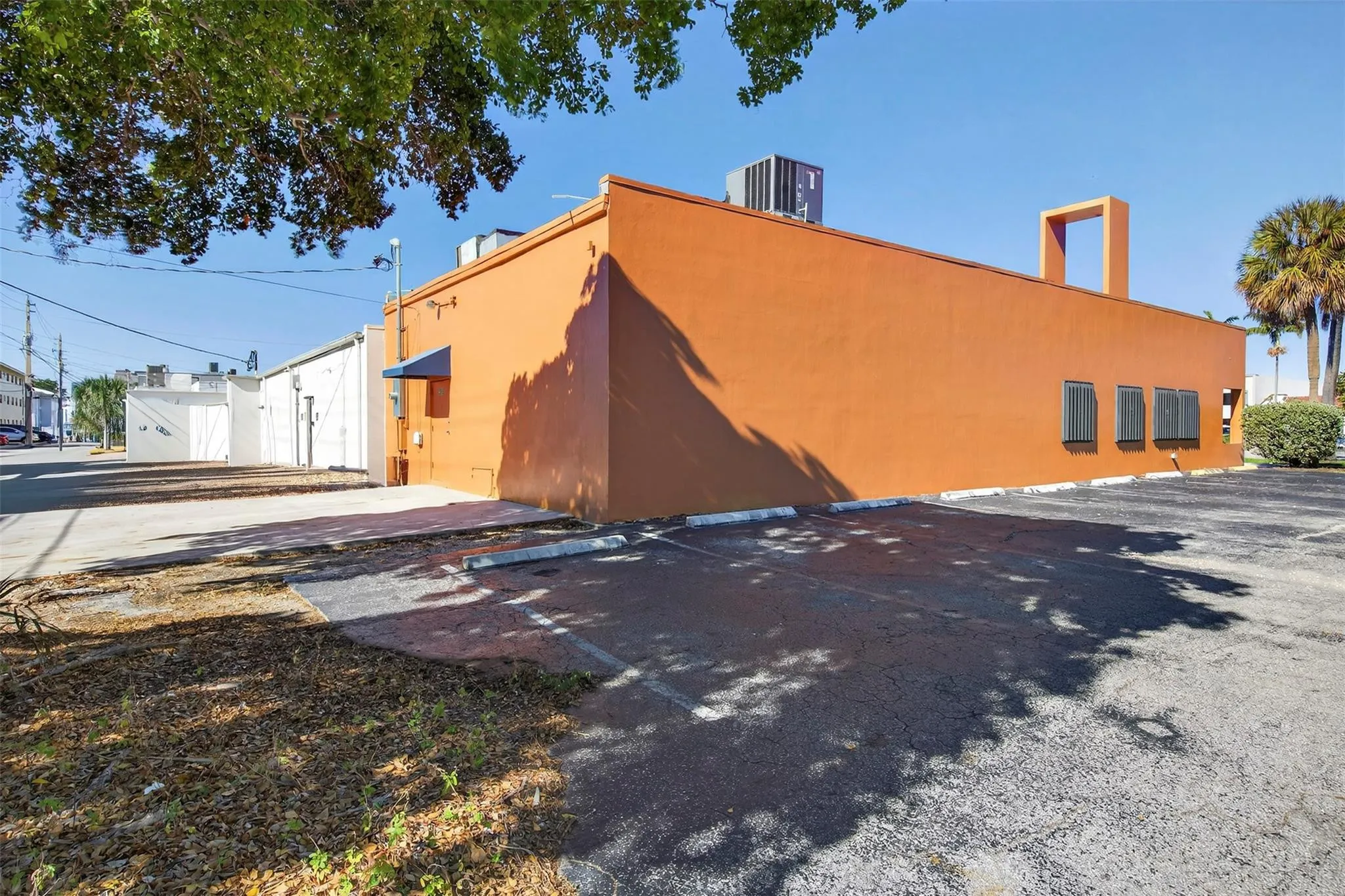 Property photo 34