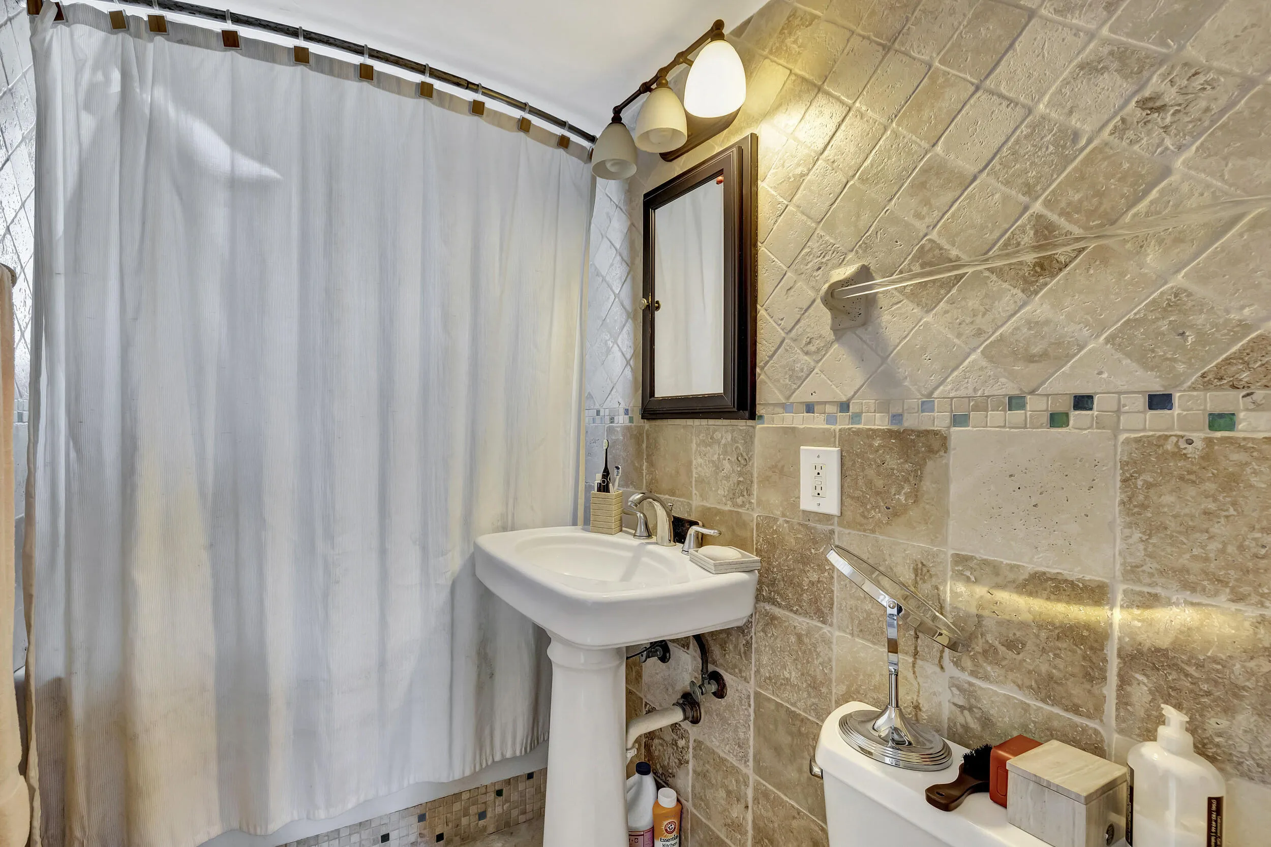 Bathroom 2