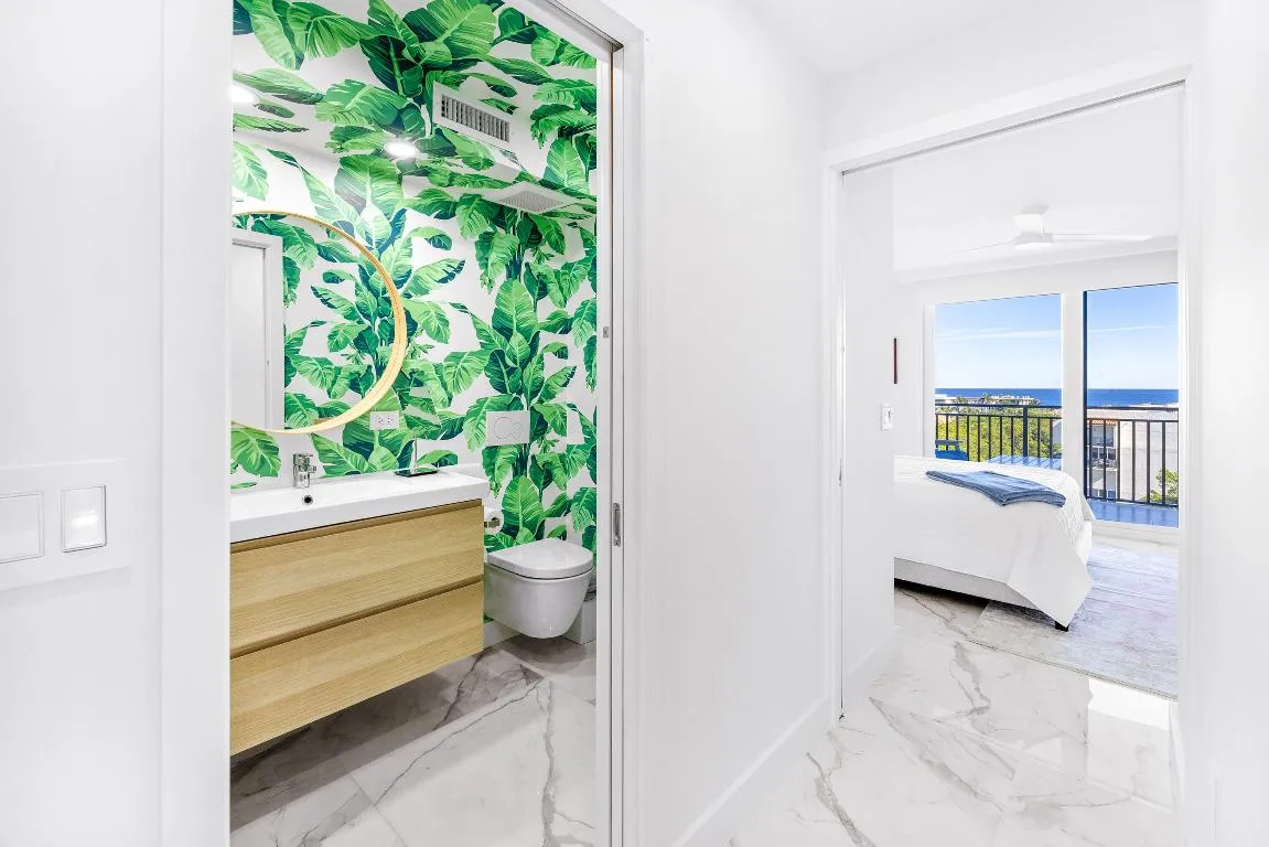 2nd bedroom suite
