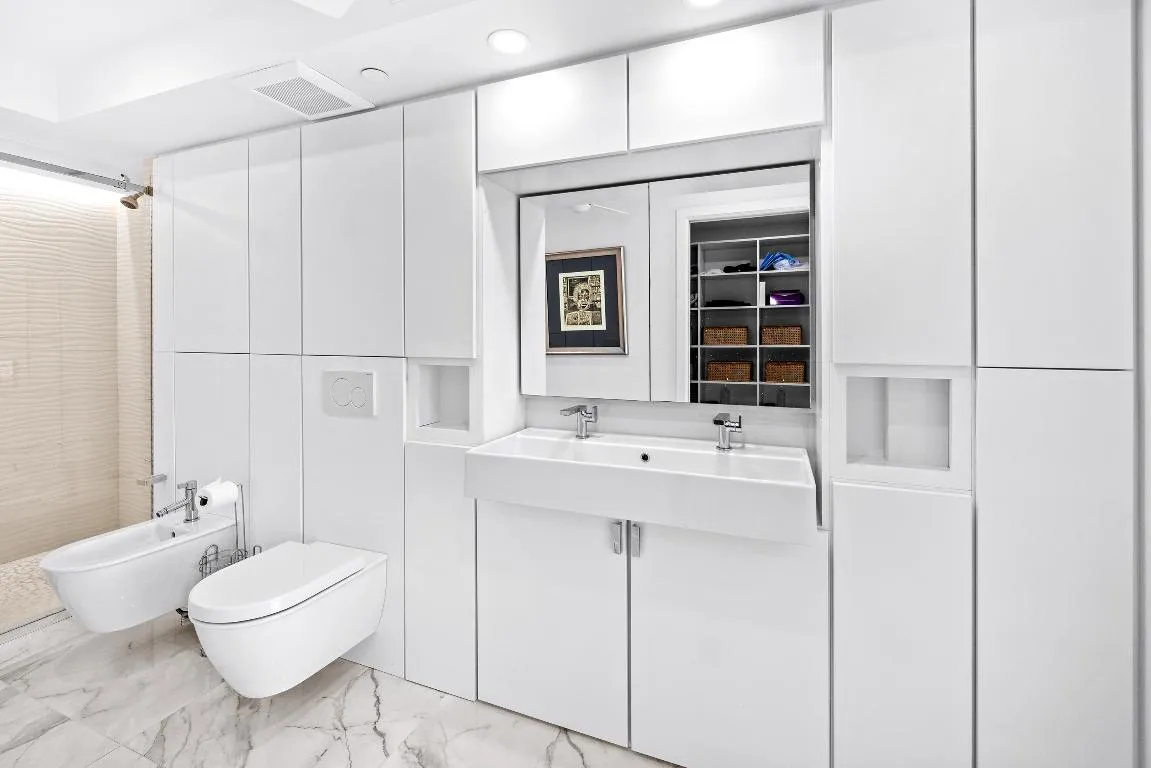 Primary bath