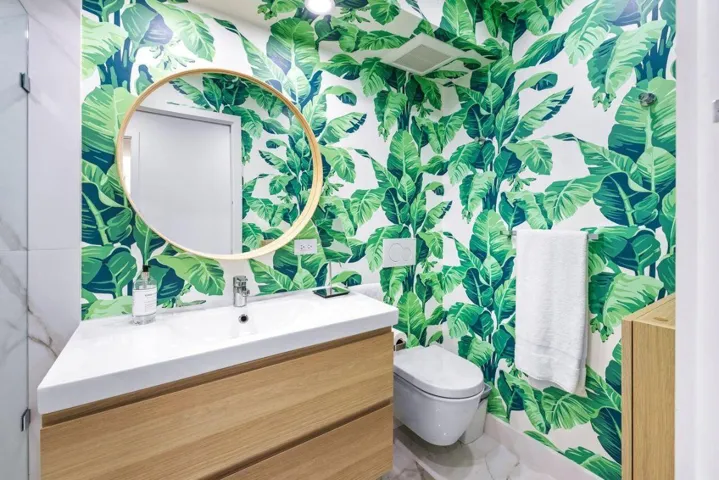 2nd bathroom