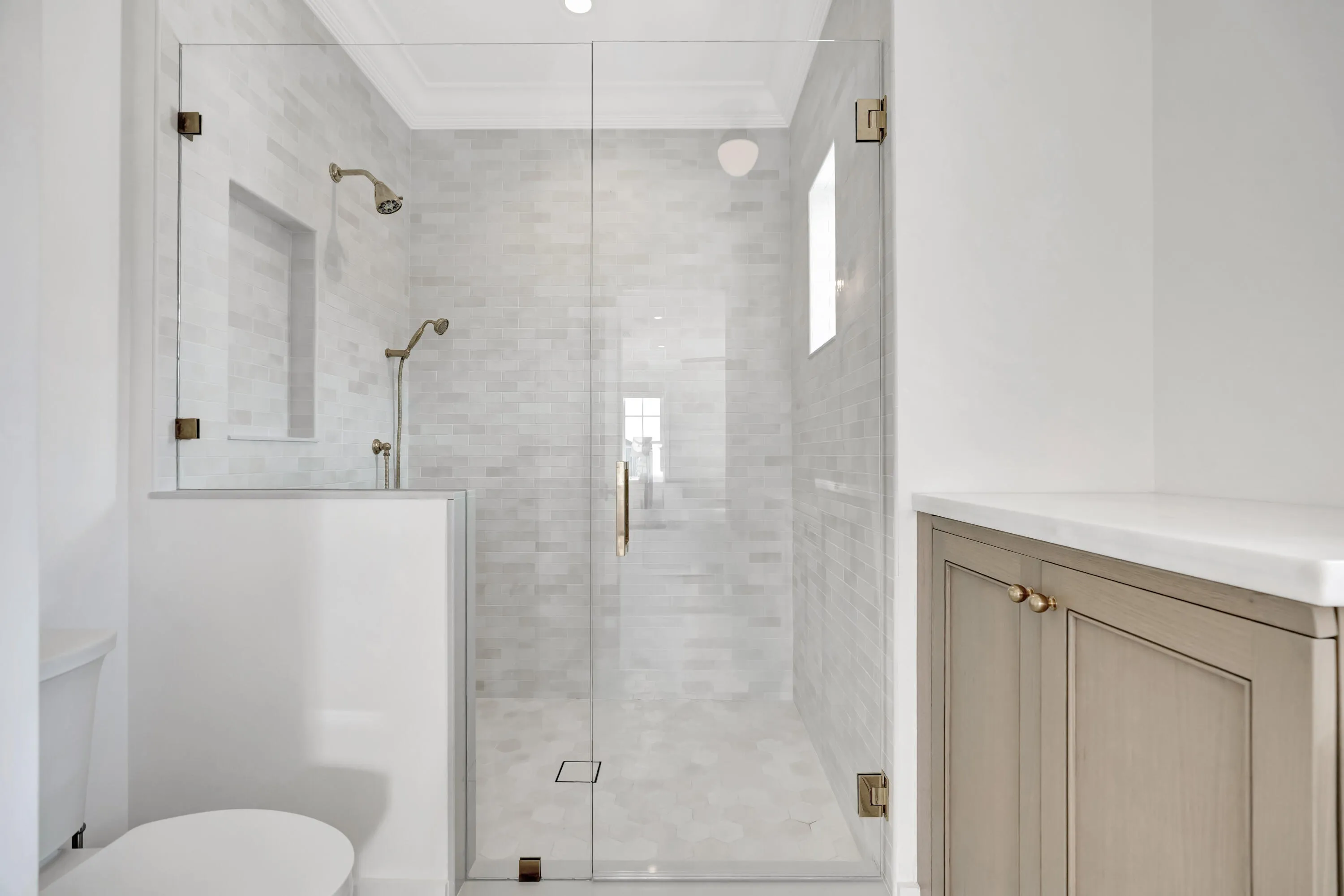 Marble Shower/Quartz Counters