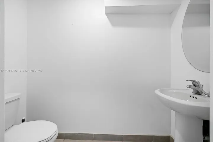 Photo 36