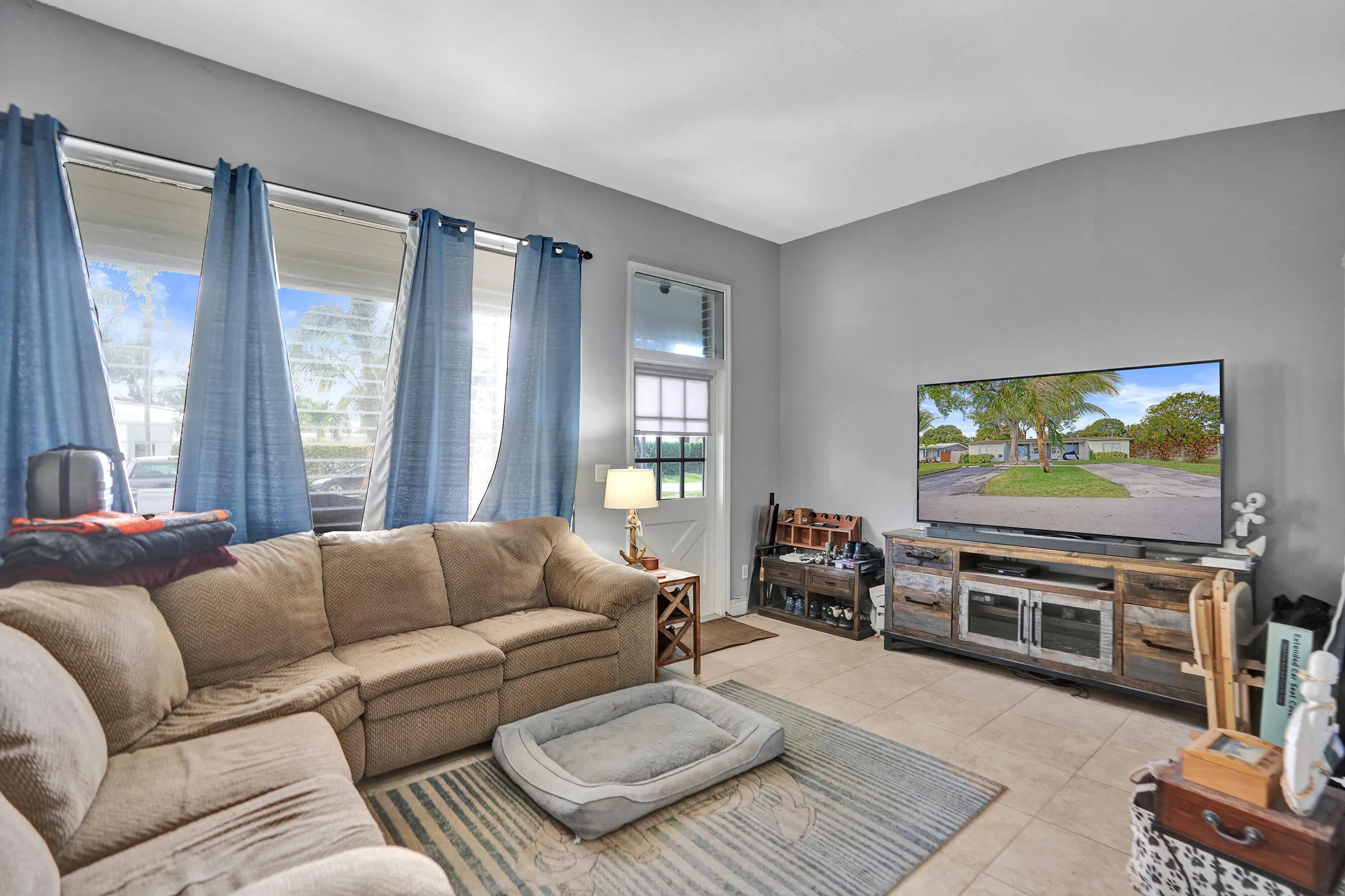 Property photo 43