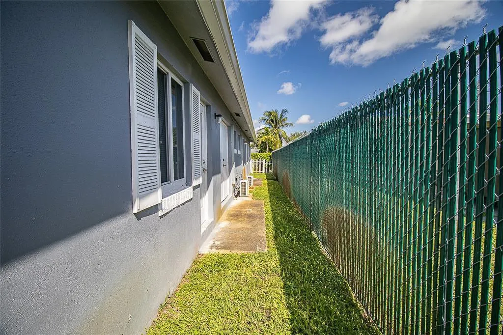 Property photo 25