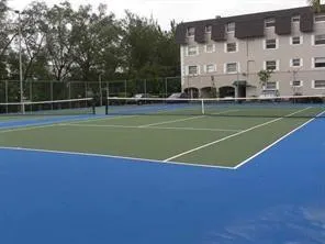 Tennis Courts