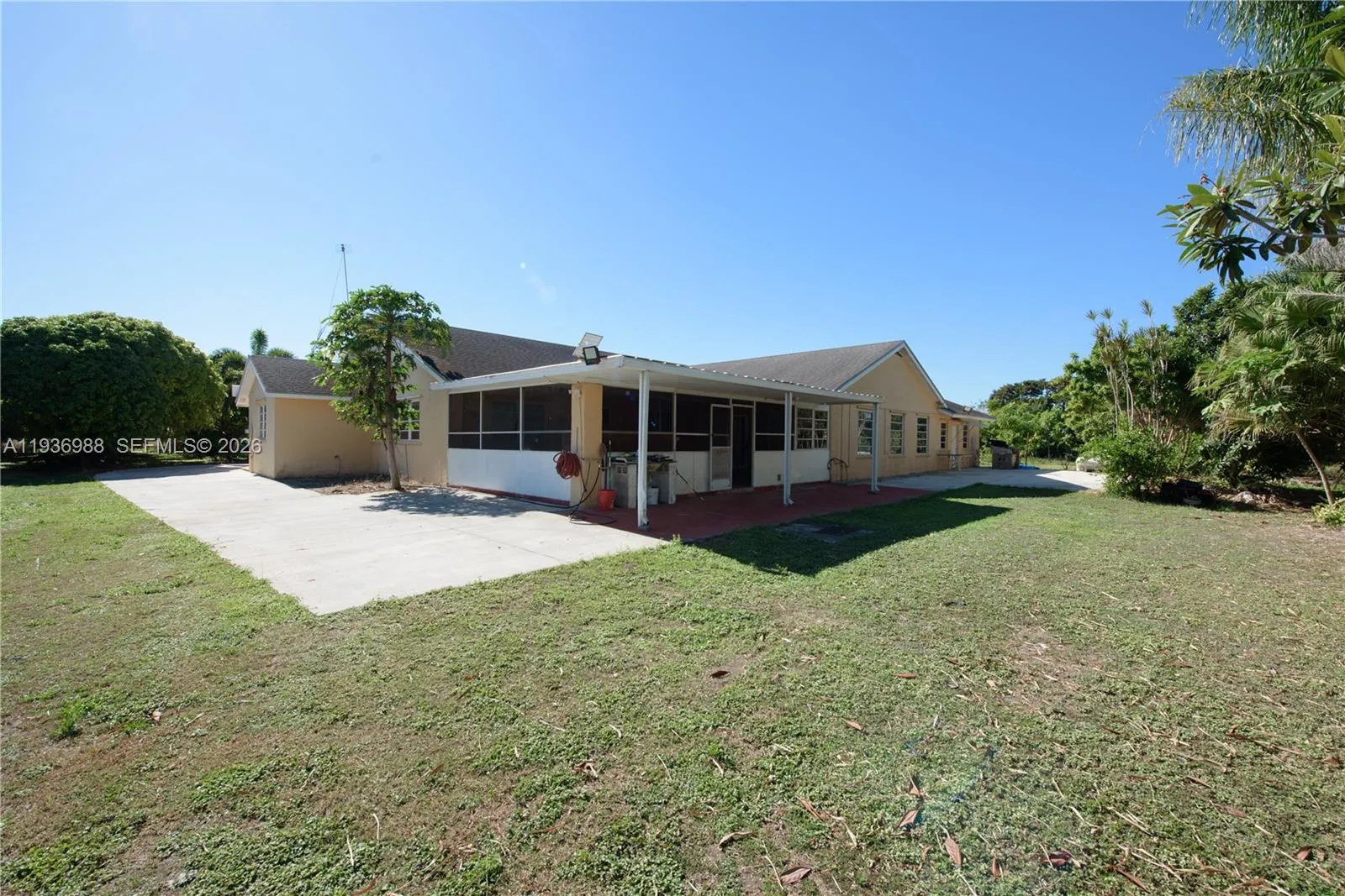 Property photo 33