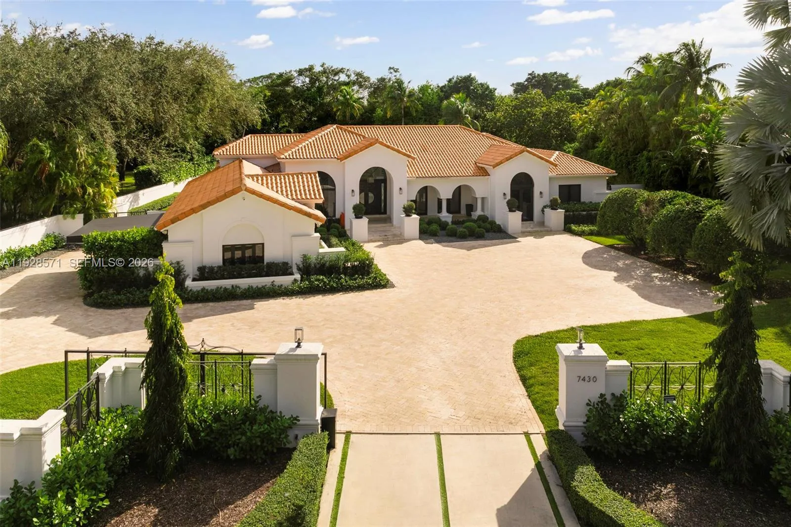 Property photo 38