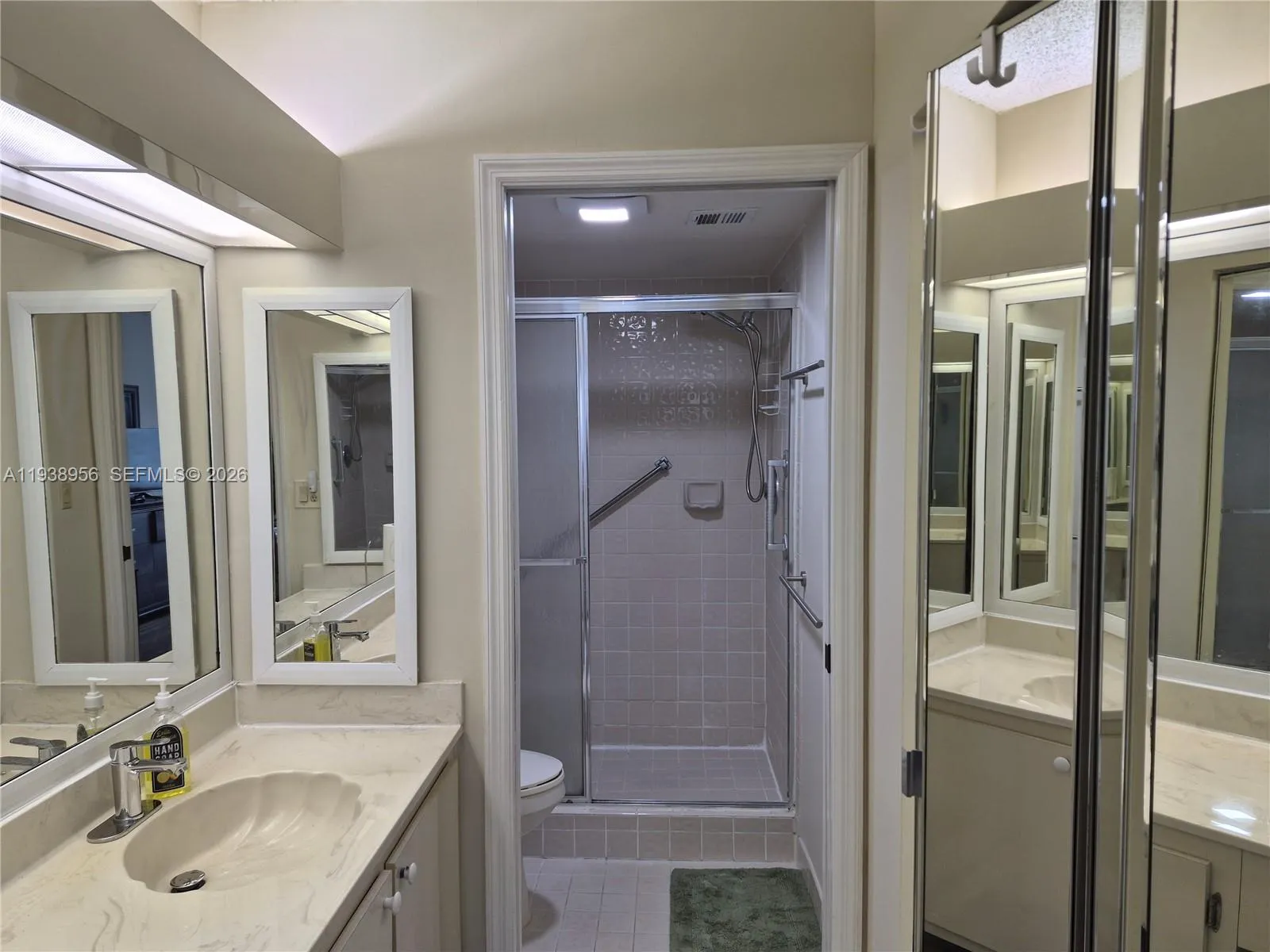 Primary bath